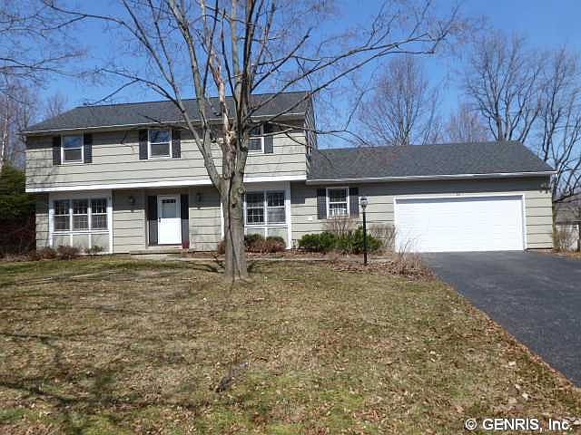 1st image of 12 High Hill Dr