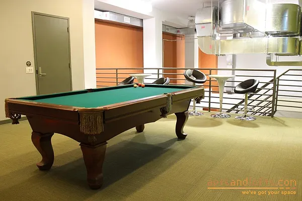 Rented by aptsandlofts.com | media 47