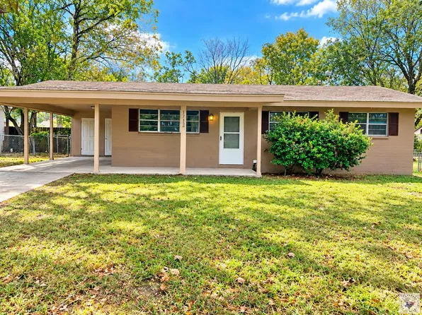 1712 Jennings St, Texarkana, TX 75501