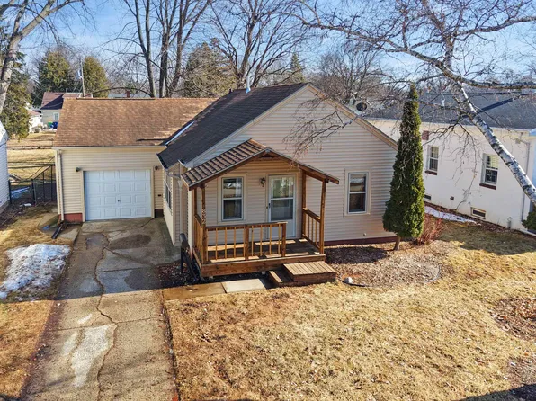 832 Marshall Ave, Green Bay, WI 54303