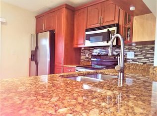 5318 Mendoza St, West Palm Beach, FL 33415
