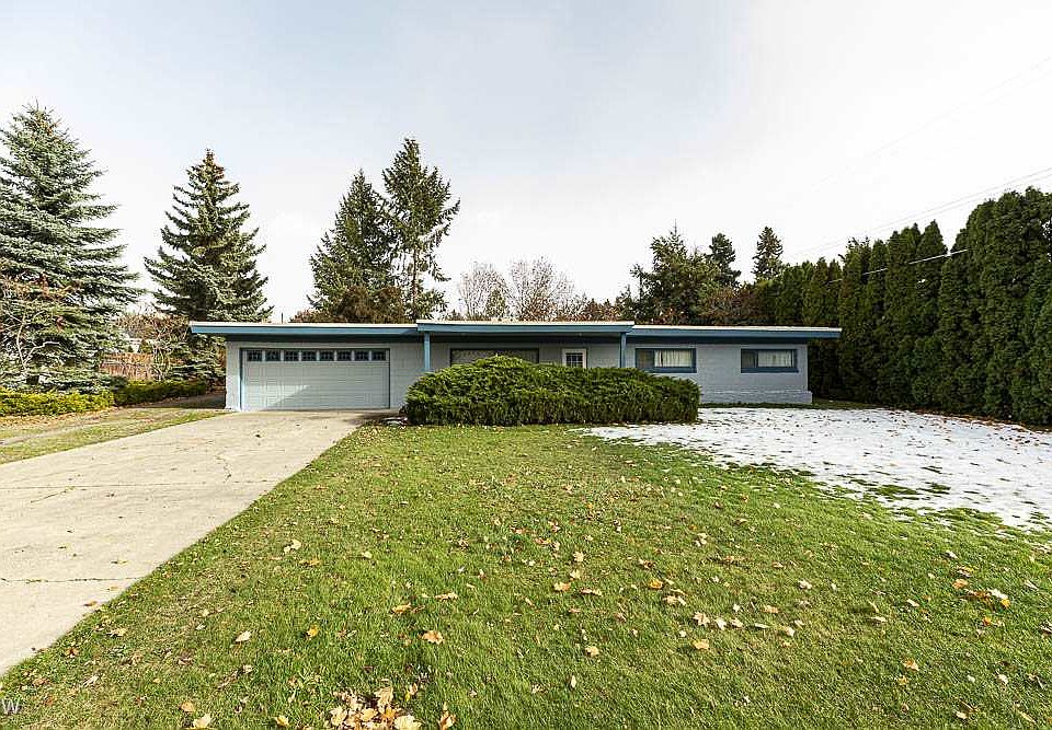 1st image of 2223 S Balfour Blvd