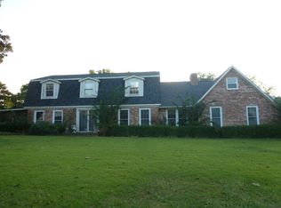 106 Dearborn Cir, Muscle Shoals, AL 35661