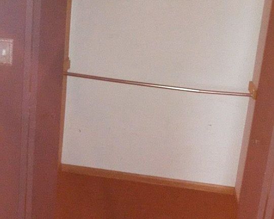 3rd image of 415 Kaufman St