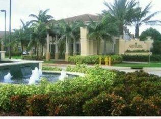 8912 W Flagler St APT 201, Miami, FL 33174
