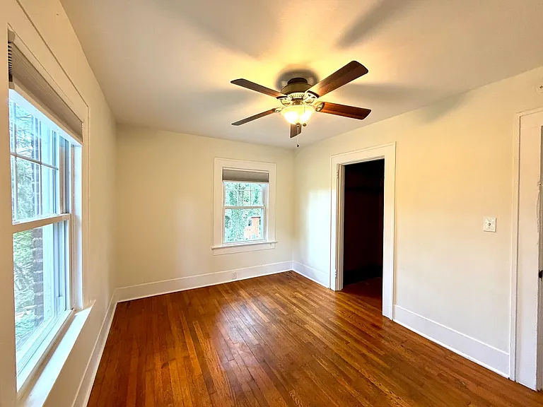 72 Buchanan Ave — Photo 29