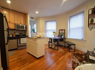 189 Winthrop Rd #3B, Brookline, MA 02445