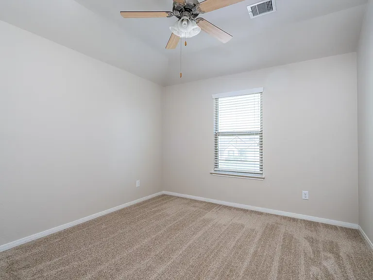 22918 Caverly Ln — Photo 25