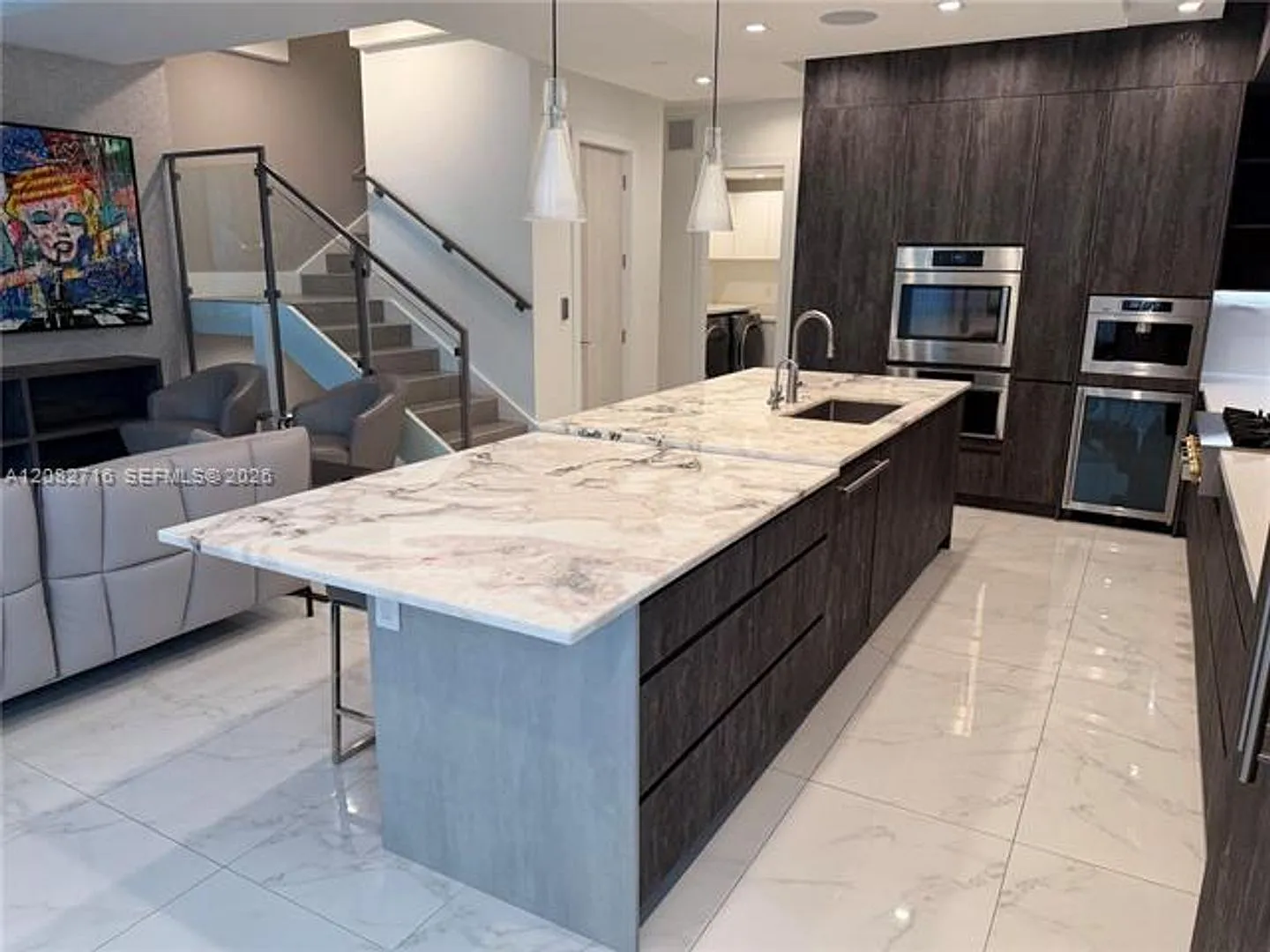 106 NE 16th Ter th 106, Fort Lauderdale, FL 33301 — Photo 1