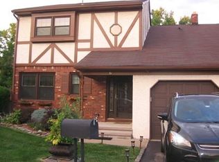 6 Dancaster Ct, Sayreville, NJ