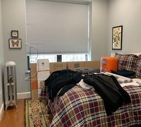 3rd image of 2257 41st St APT 2