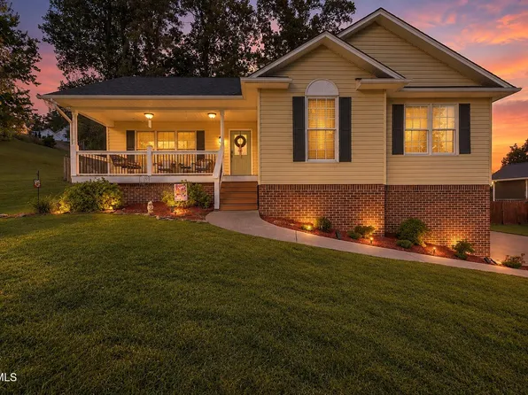 166 Nicole Dr, Mt Carmel, TN 37645