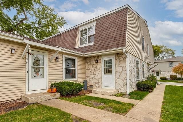 1st image of 313 Mallard Ct