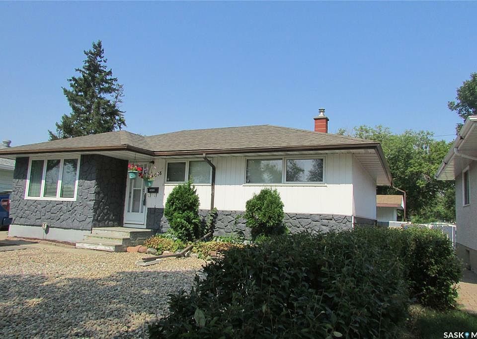 1st image of 4018 Sherwood Dr