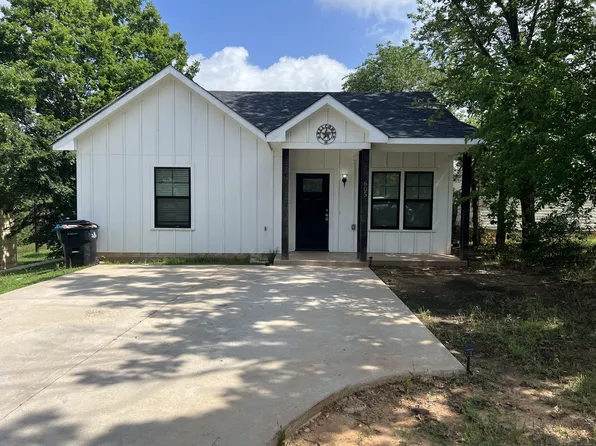 605 Martin Luther King St, Denison, TX 75020