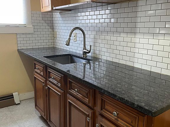 2nd image of 640 Haverhill St #1L