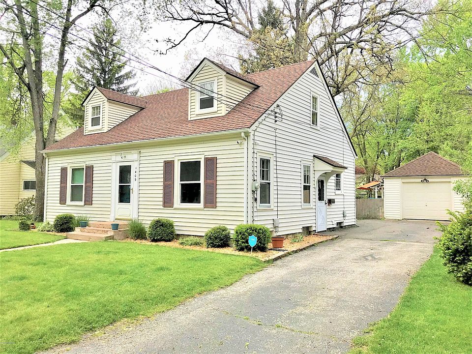 1st image of 1409 Lakeway Ave
