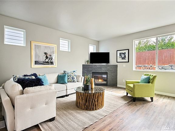 2nd image of 9806 187th Street Ct E