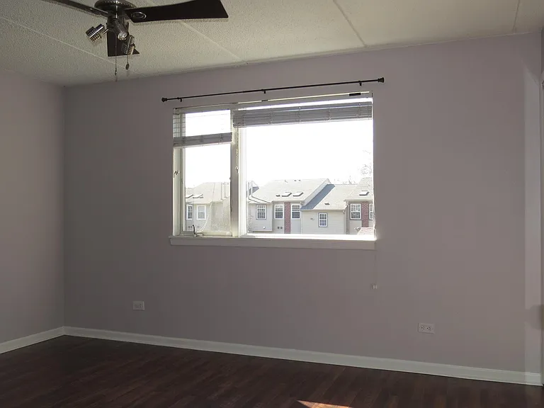 5S070 Pebblewood Ln #F6 — Photo 9