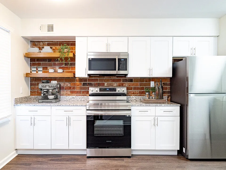 Monon Place I - Townhome Kitchen