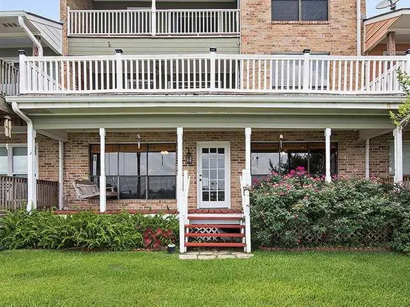 2215 False River Dr, New Roads, LA 70760