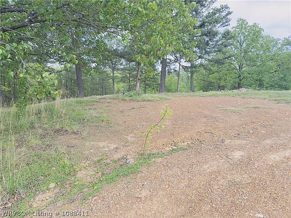 4th image of 1753 Logan Hall Rd