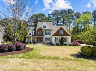 5700 Creekfall Ln, Fuquay Varina, NC 27526