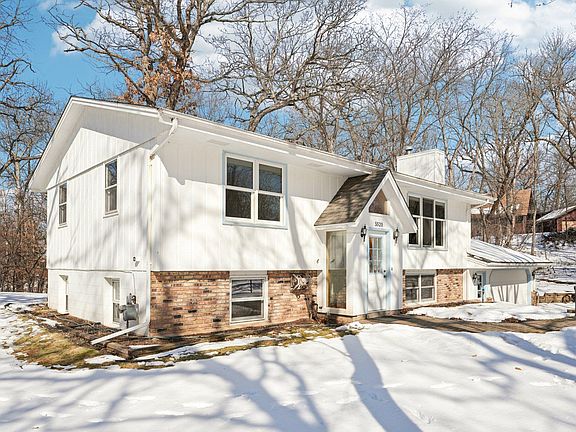 2nd image of 5520 Glenavon Ave