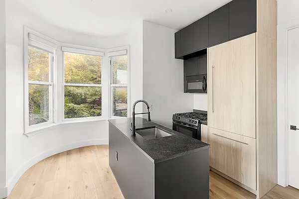 Rented by Brown Harris Stevens | media 7