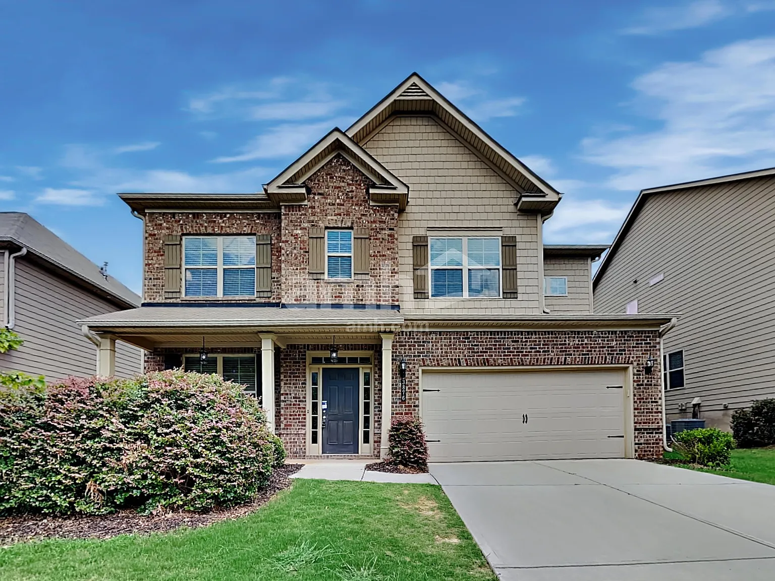 5 bed, 3.0 bath, 3310 sqft, $2,995 — Photo 1