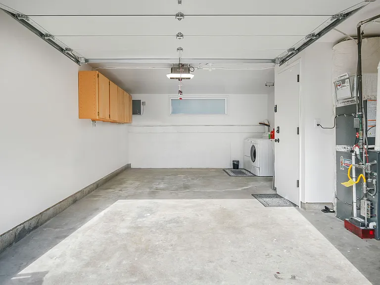 427-429 NE 84th Ave — Photo 19