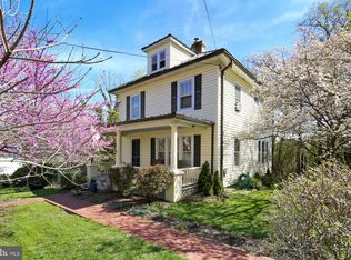 3 High St, Brookeville, MD 20833