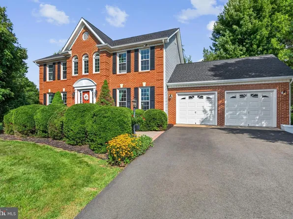 9903 Cobblestone Dr, Warrenton, VA 20186