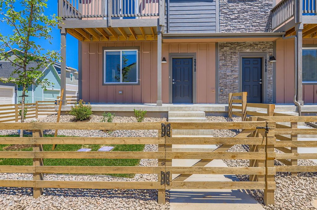 2409 Violet Cress Ln