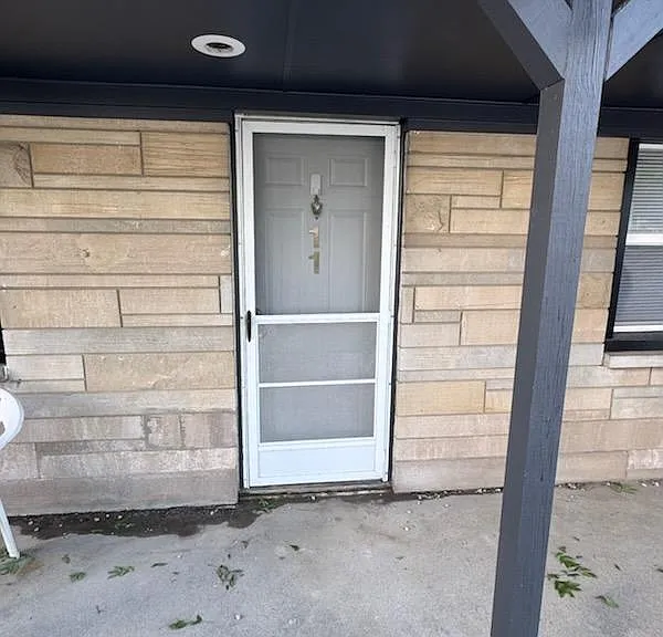 1403 Indiana #3-11 — Photo 2