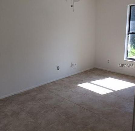 4th image of 2161 San Jose Blvd