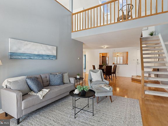 4th image of 2125 Beach Village Ct APT 201