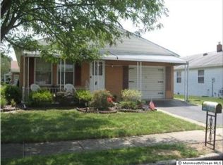66 Selkirk Ave, Toms River, NJ 08757