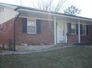 6836 Delma Dr, Saint Louis, MO 63123
