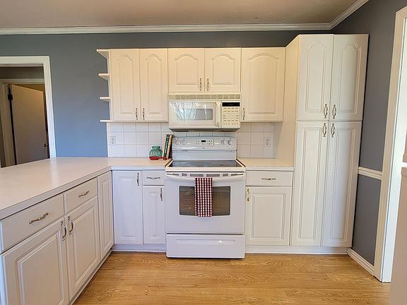 5th image of 11509 Buckingham Ct