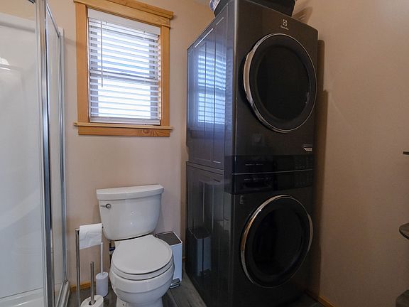 2nd image of 4221 45th Ave NE #C