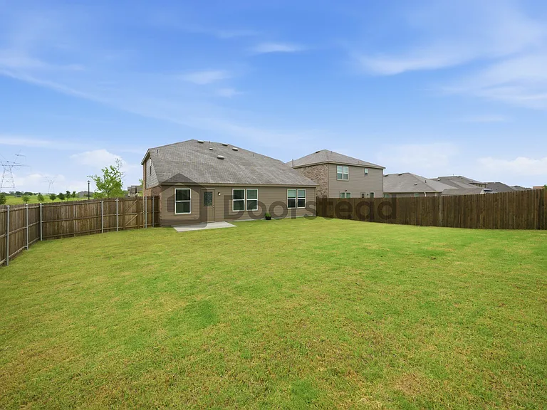 5530 Agalinis Ave — Photo 36