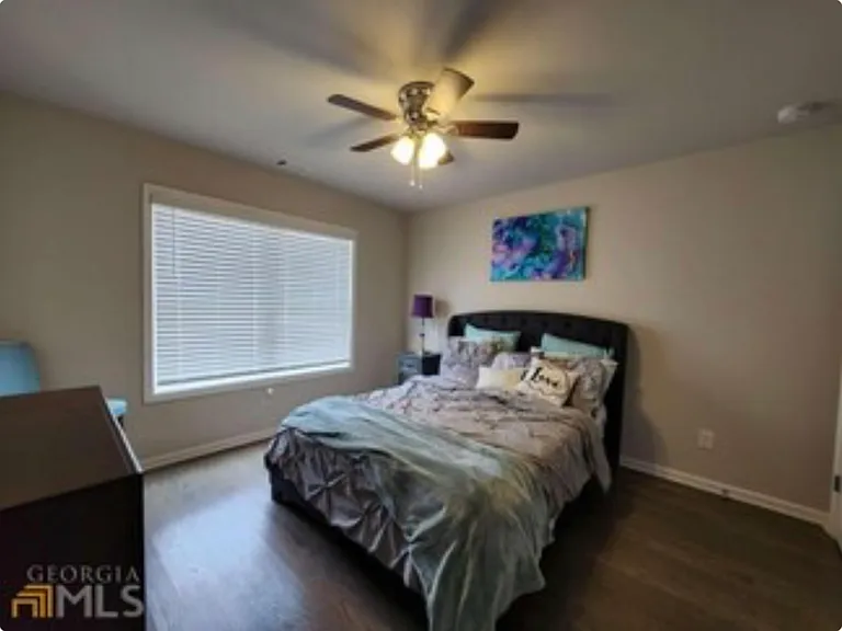 Second bedroom
