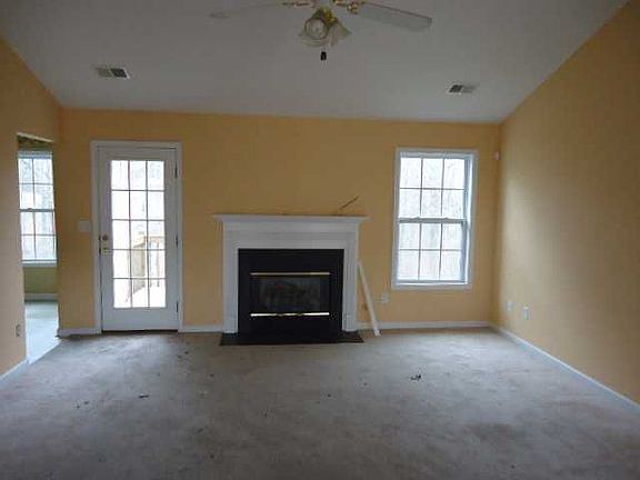 5th image of 6021 Crossbow Ln