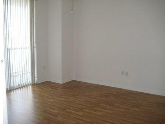 2nd image of 50 Biscayne Blvd APT 2711