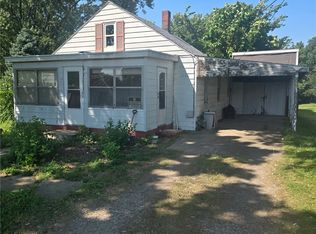 2284 Finch Dr, Decatur, IL 62526