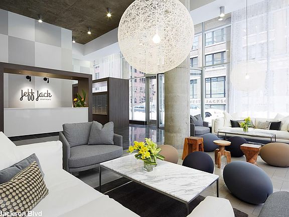 2nd image of 603 W Jackson Blvd #1614