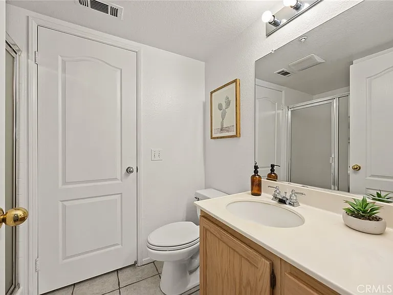 Downstairs 3/4 bath