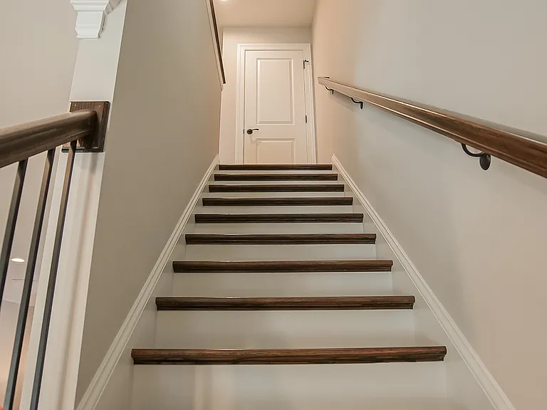 403 Peyton Pl — Photo 17