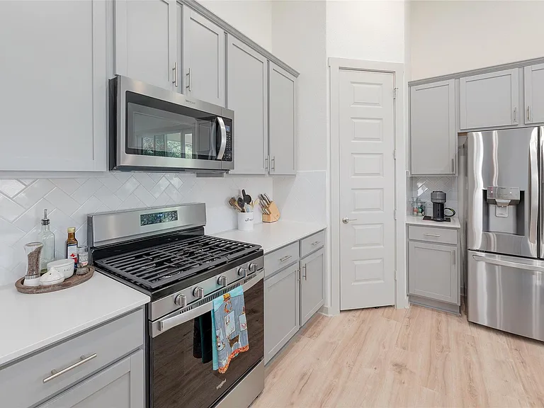 4460 Wilder Farm Ln — Photo 16